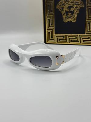 Dior Beyaz Retro İthal Kadın Gözlük G3733-VLLZ