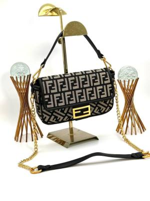 Fendi Baguette Handbag Siyah-Bej Kadın Çanta VLT315