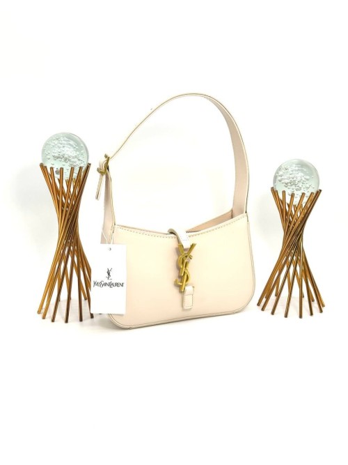 YVES SAINT LAURENT LE 5 Â 7 SHOULDER BAGS PUDRA