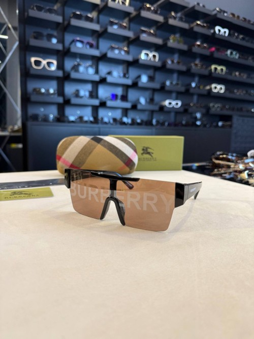 Burberry İthal Gözlük BR002