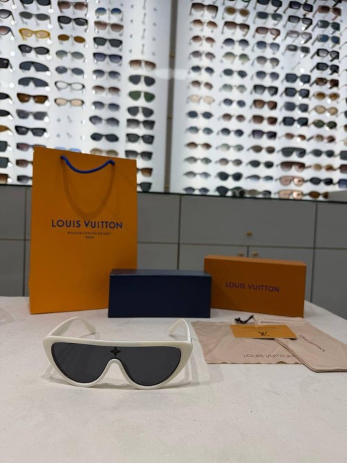 Louıs Vuıtton İthal Gözlük LV003